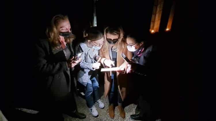 les filles de l'office mènent l'enquête au château de vaux pour halloween