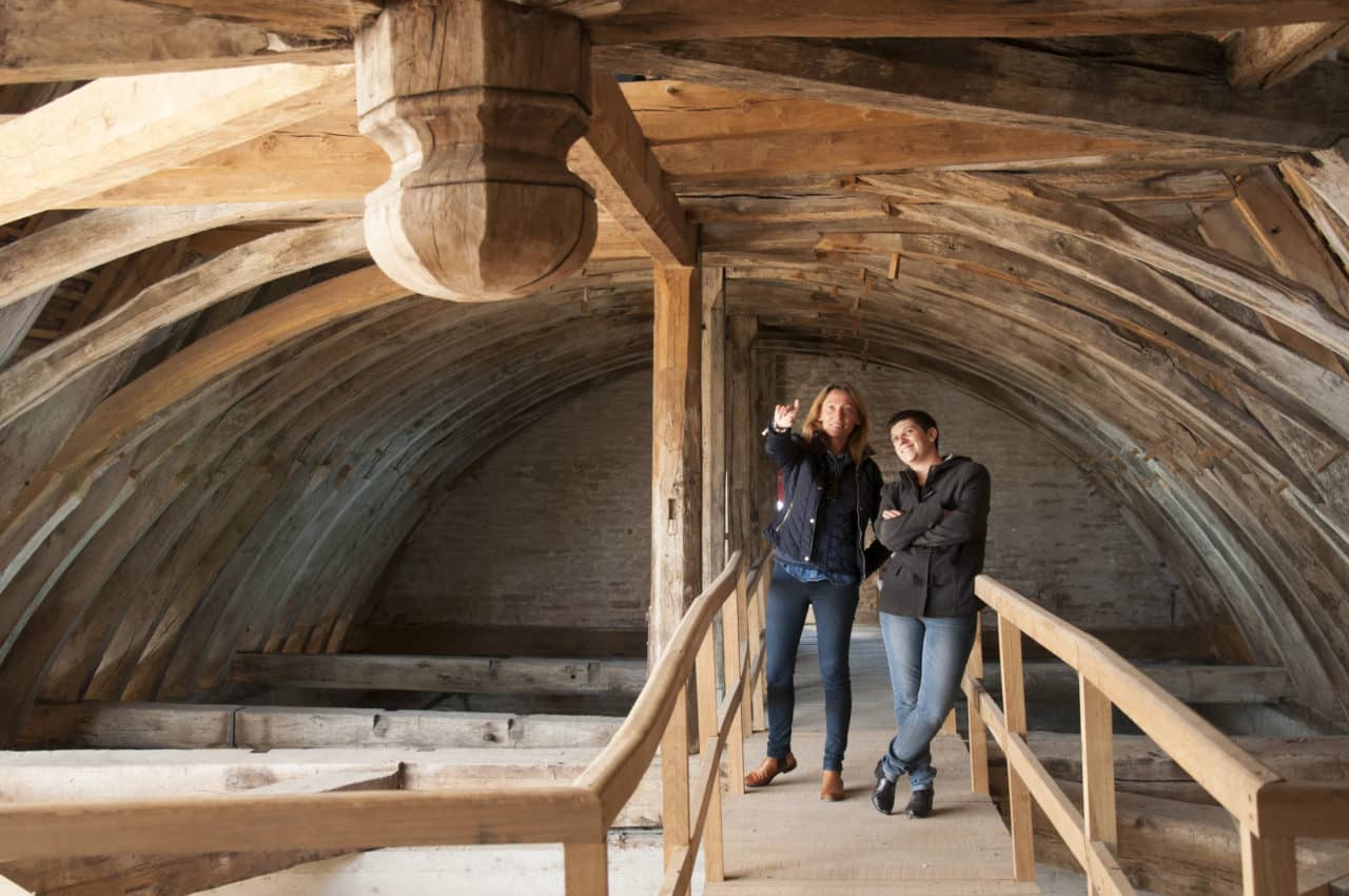 visite de la collégiale avec Sarah Hacquart