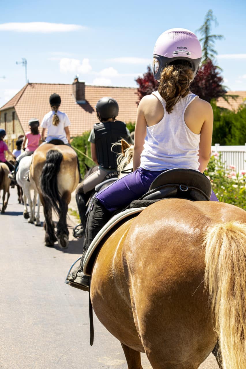 Balade à cheval - Chant'équi
En famille