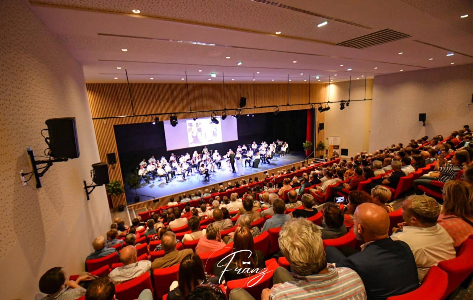 Photo de la salle de spectacle de Bar Sur Seine.