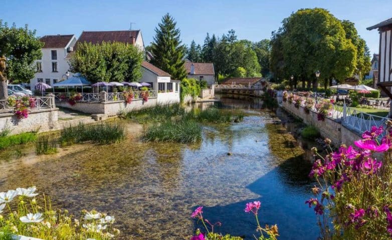 Essoyes Le Village Des Renoir C te Des Bar En Champagne essoyes-le-village-des-renoir-c-te-des-bar-en-champagne